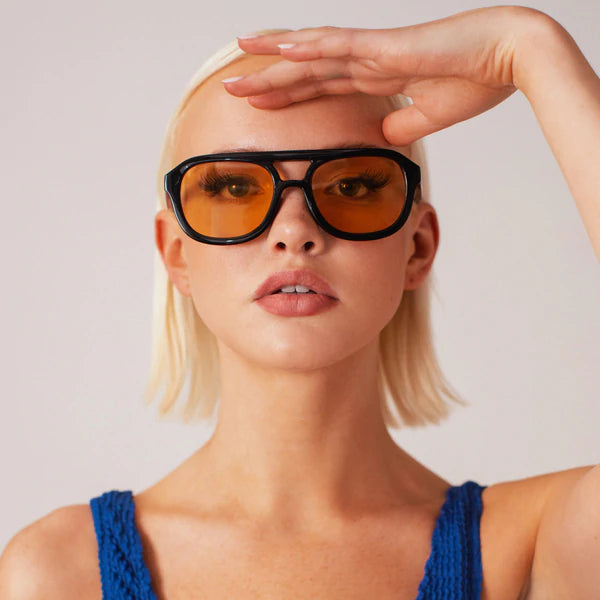 'Olivia' |  Shady Lady